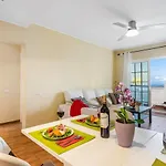 Apartmán C103 Big Terrace, Pool!