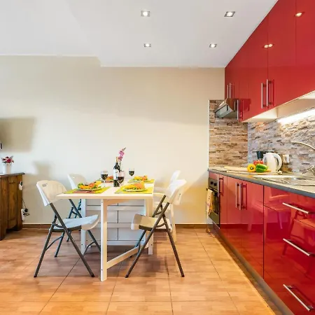 דירה C103 Big Terrace, Pool!