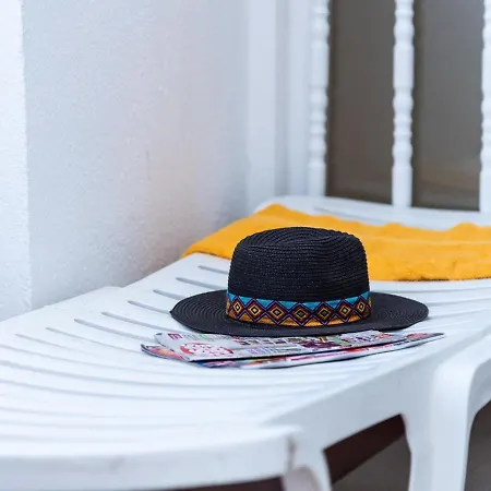 Appartement C103 Big Terrace, Pool!